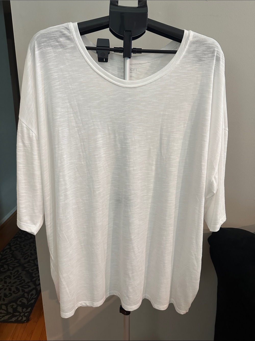 torrid White Short Sleeve Tunic Top